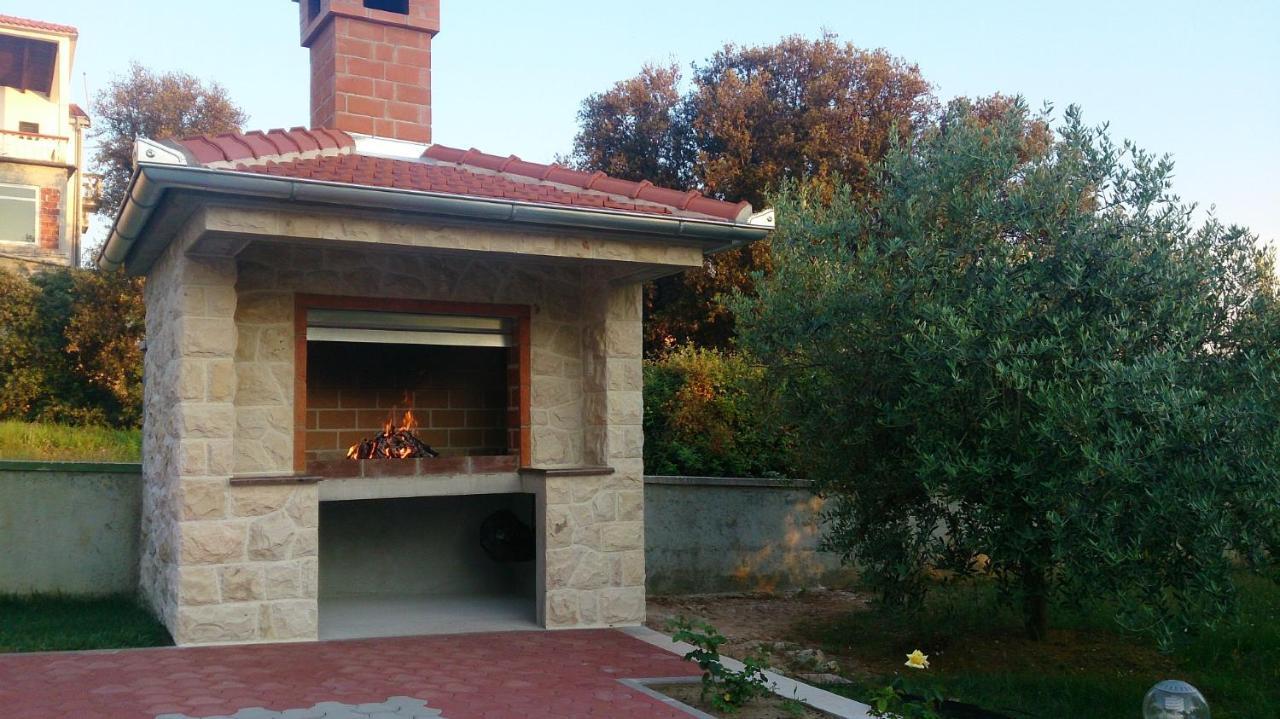 Apartmani Bruno بيبينيا المظهر الخارجي الصورة
