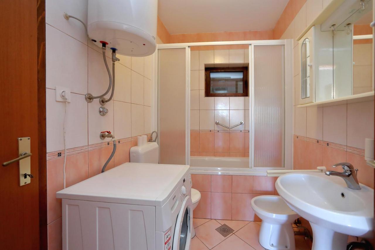 Apartmani Bruno بيبينيا المظهر الخارجي الصورة